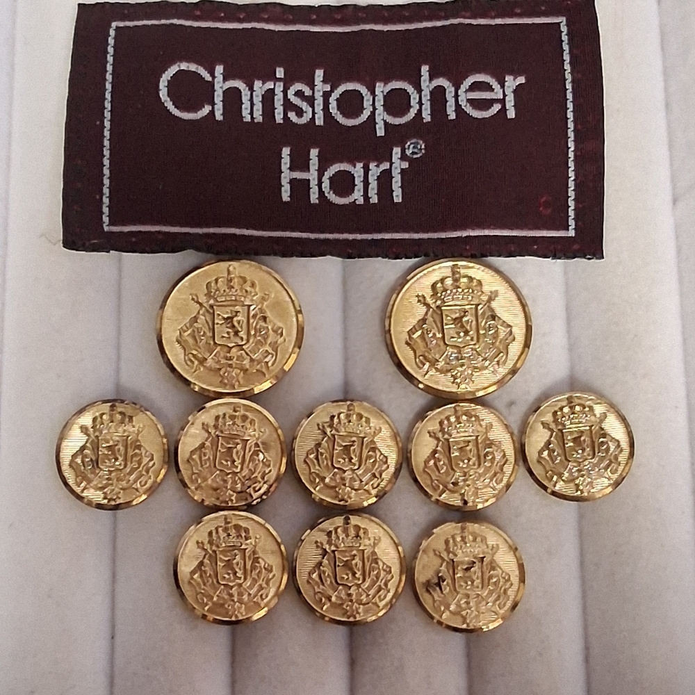 Christopher Hart Gold Blazer Buttons 10 2-Large, 8 Smaller Waterbury